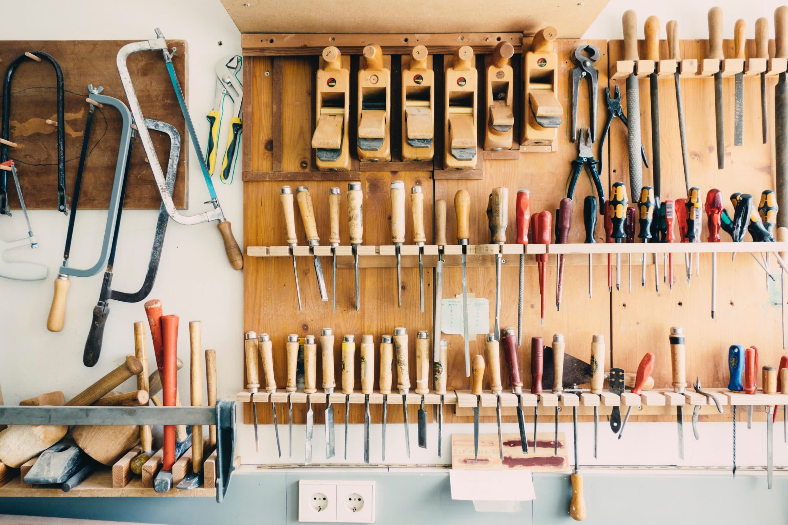 6 idées de rangement pour vos outils d'atelier - L'Atelier par Brico Privé